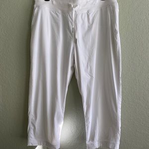 Lululemon Dance Studio II capri low waist size 10